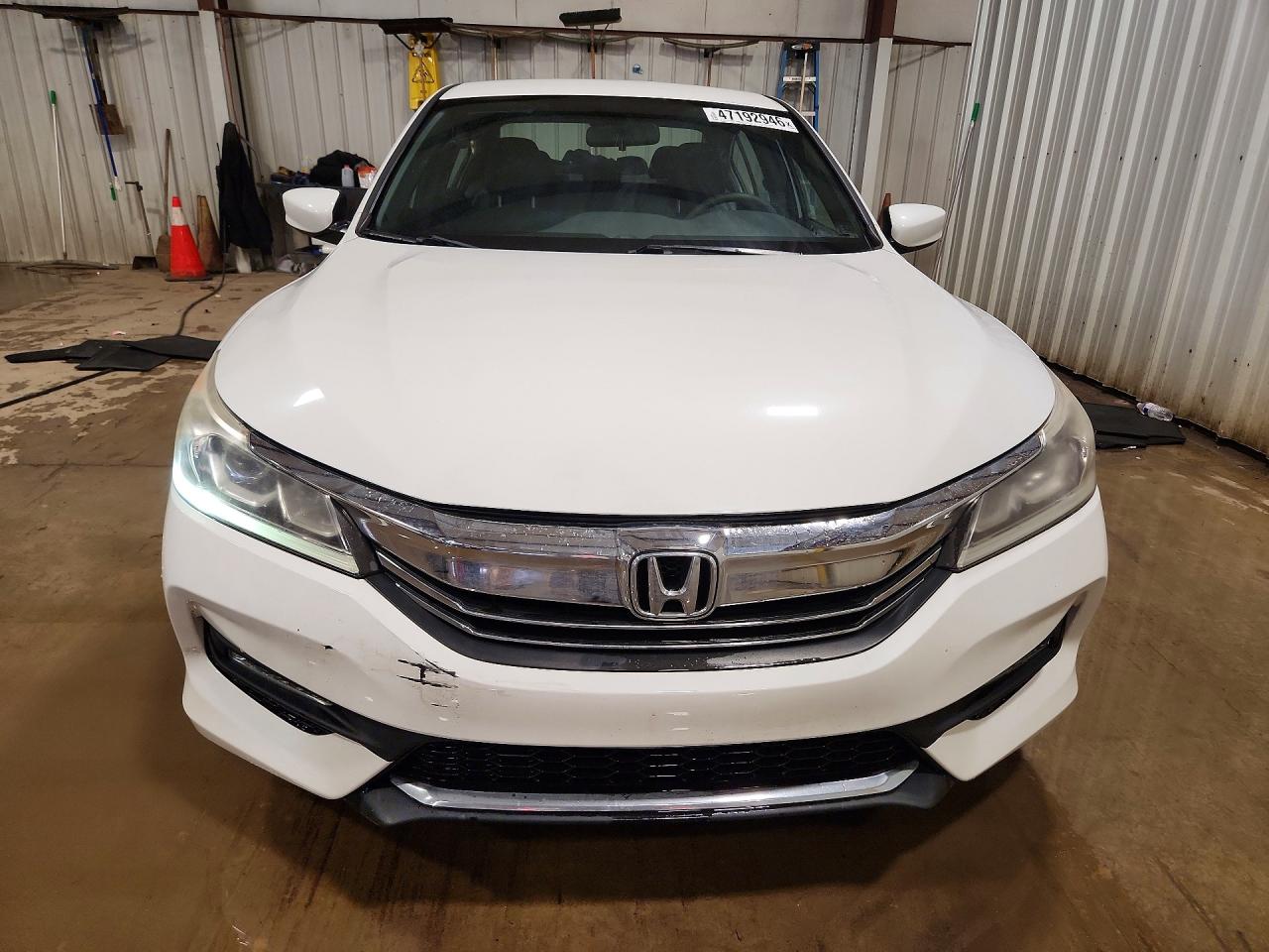2016 HONDA ACCORD SPORT photo 5