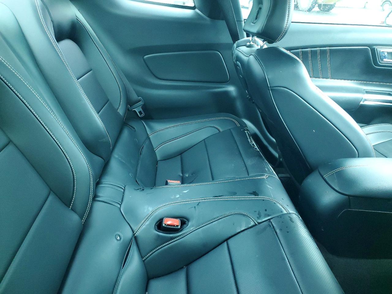 2015 FORD MUSTANG GT photo 19