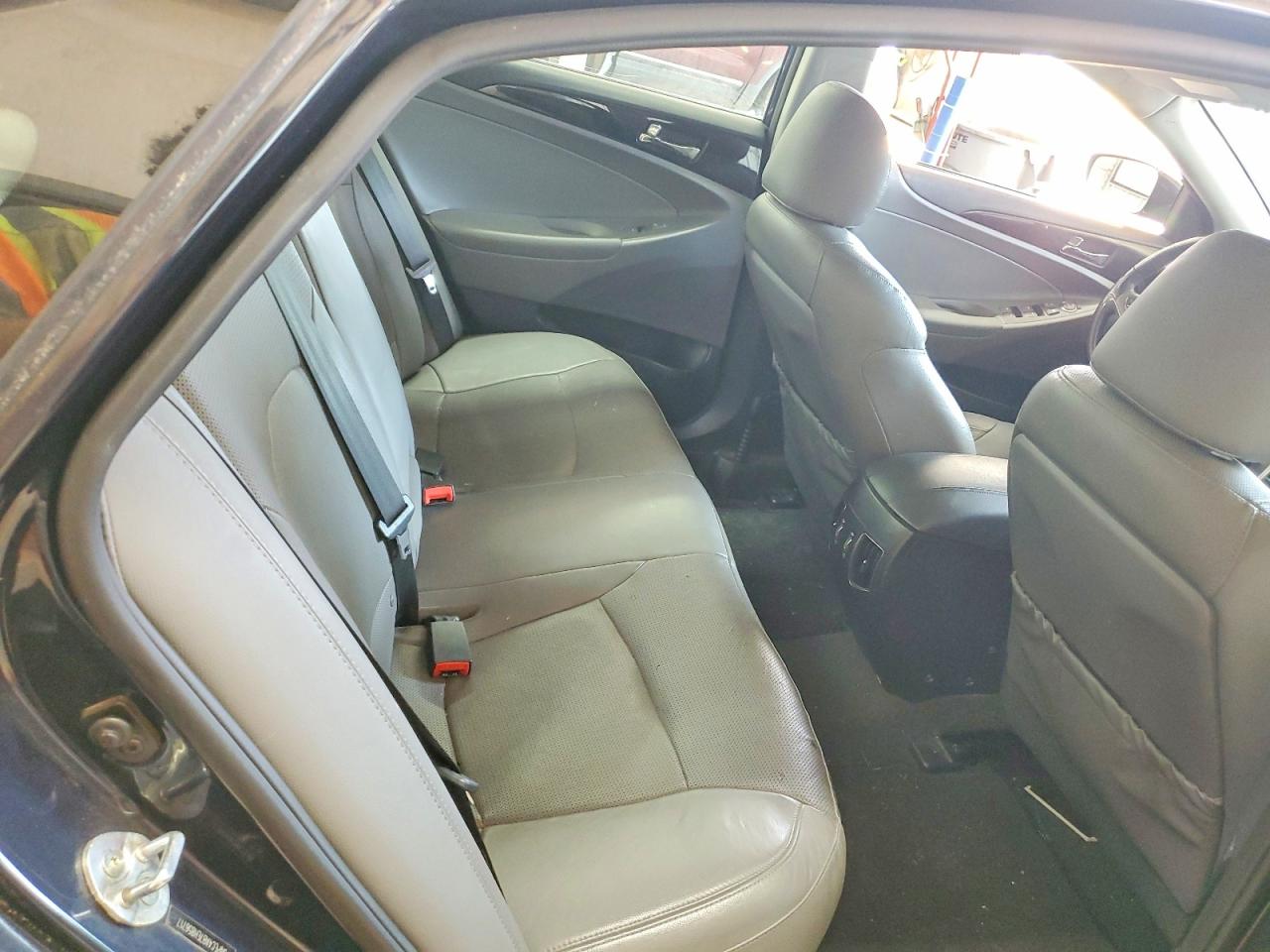 2014 HYUNDAI SONATA LIMITED 2.0T photo 10