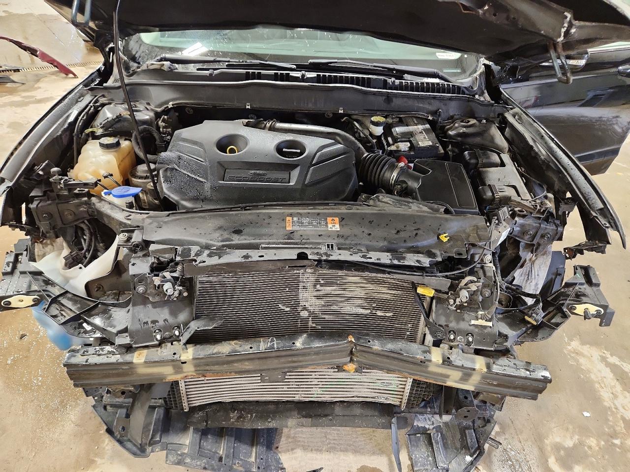 2016 FORD FUSION SE photo 31