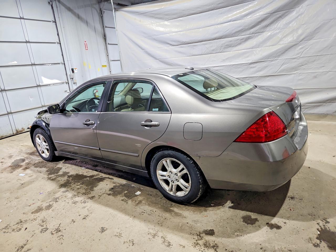 2007 HONDA ACCORD EX photo 2