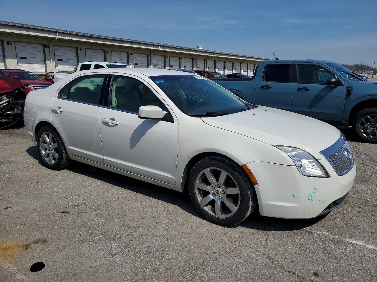 2010 MERCURY MILAN PREMIER photo 10