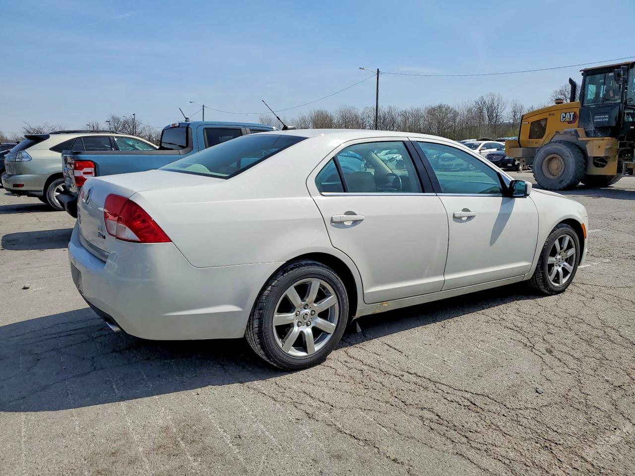 2010 MERCURY MILAN PREMIER photo 7
