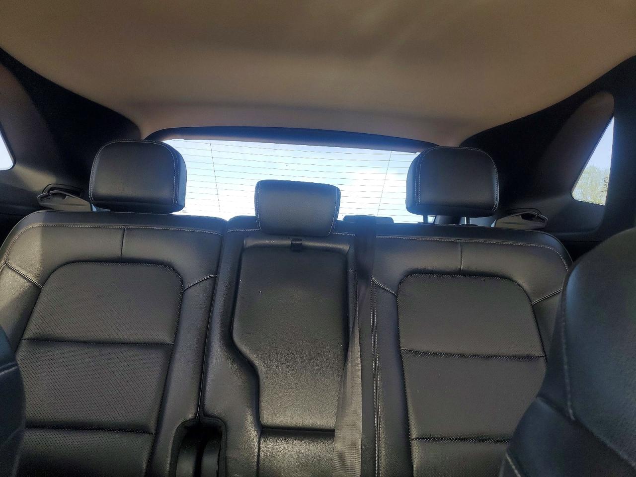 2022 FORD ESCAPE SEL photo 28