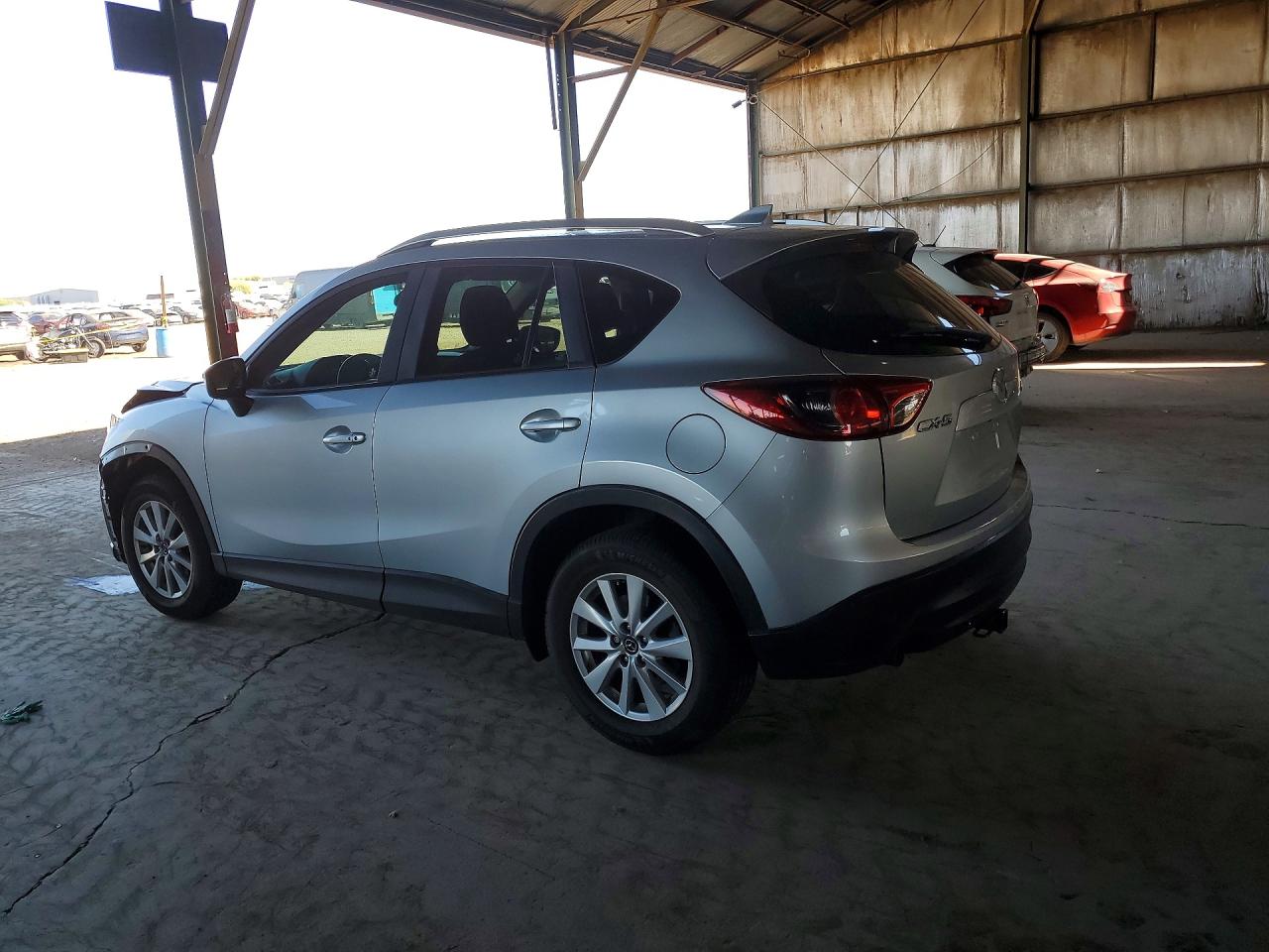 2016 MAZDA CX-5 TOURING photo 2