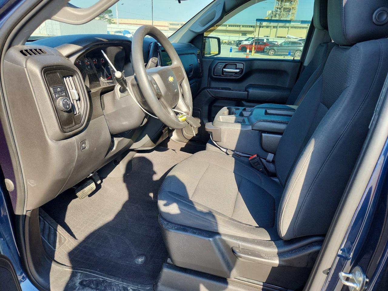 2020 CHEVROLET SILVERADO C1500 CUSTOM photo 19