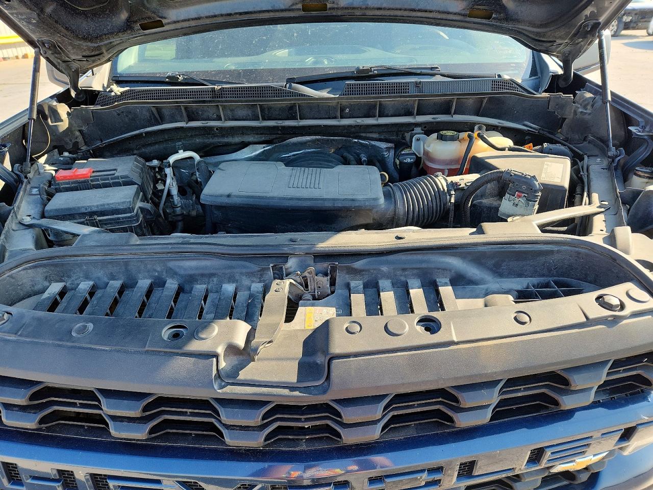 2020 CHEVROLET SILVERADO C1500 CUSTOM photo 31
