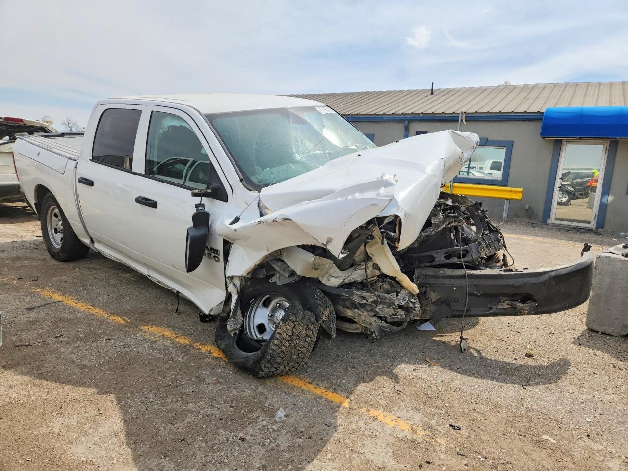 2014 RAM 1500 ST photo 7