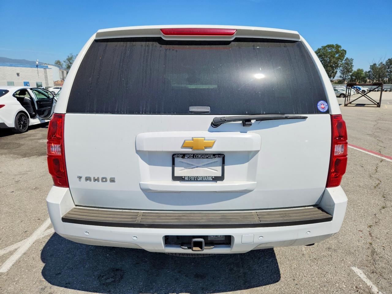 2013 CHEVROLET TAHOE C1500 LT photo 6
