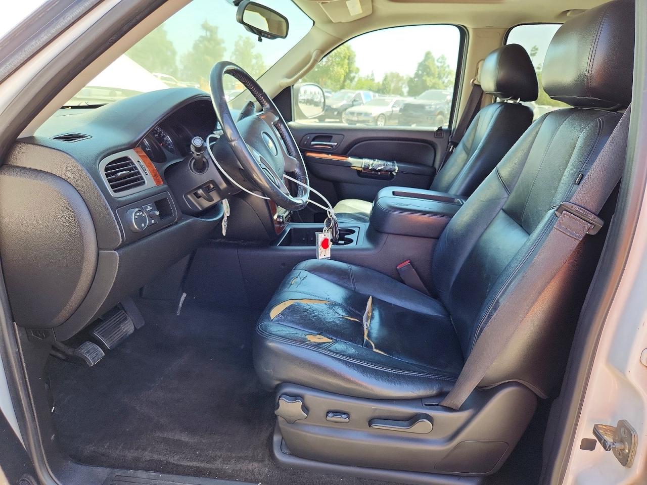 2013 CHEVROLET TAHOE C1500 LT photo 7