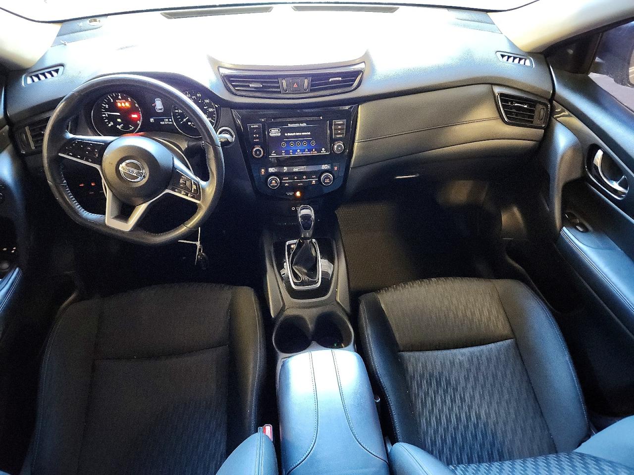 2018 NISSAN ROGUE SV photo 15