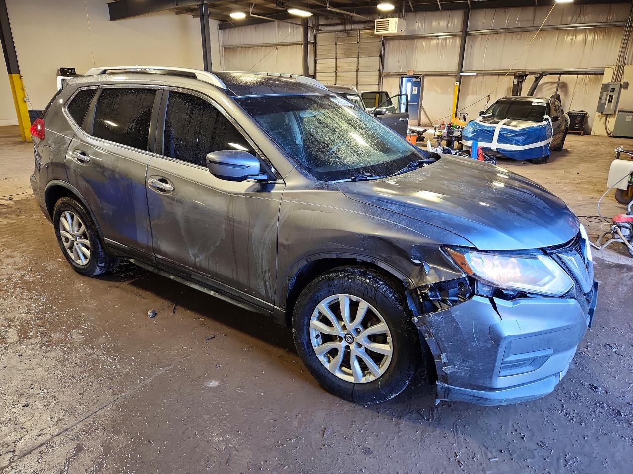 2018 NISSAN ROGUE SV photo 7