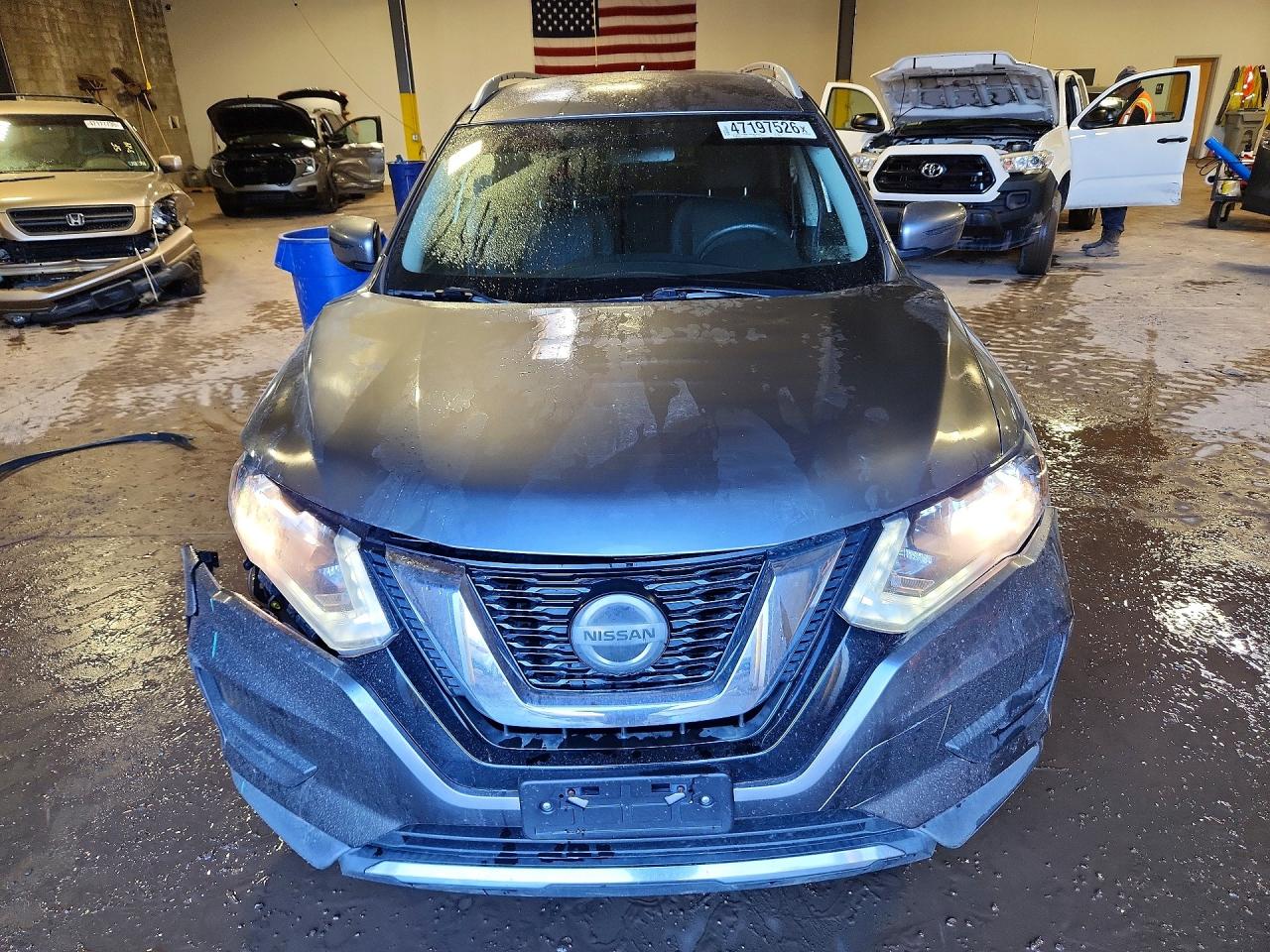 2018 NISSAN ROGUE SV photo 9
