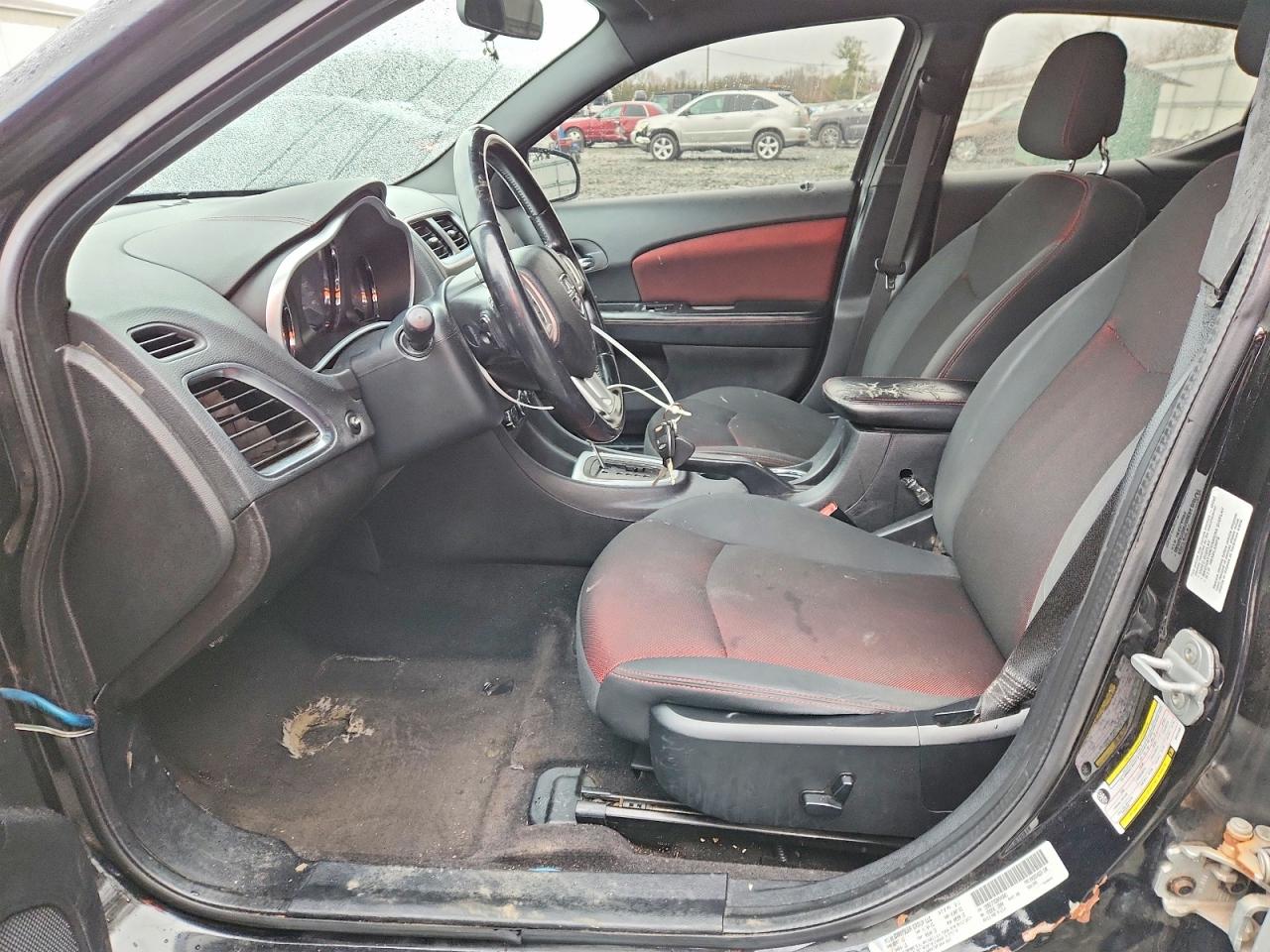 2011 DODGE AVENGER MAINSTREET photo 13
