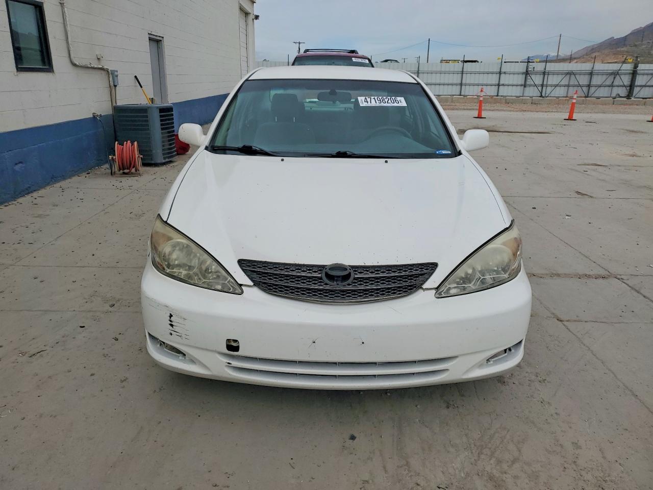 2003 TOYOTA CAMRY LE photo 9