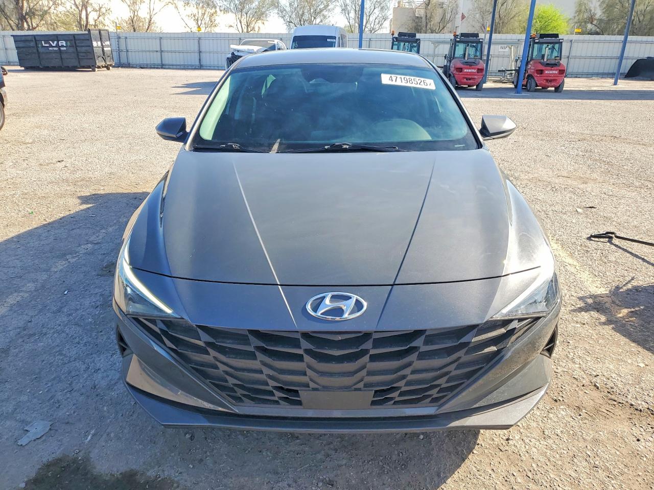 2023 HYUNDAI ELANTRA SEL photo 9