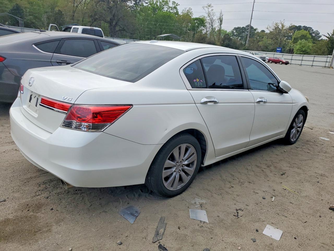 2011 HONDA ACCORD EXL photo 7