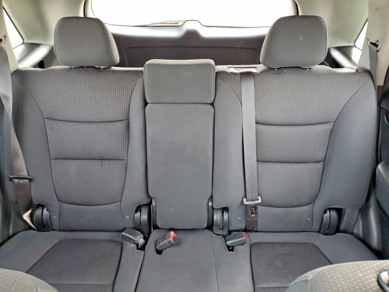 2011 KIA SORENTO LX photo 19