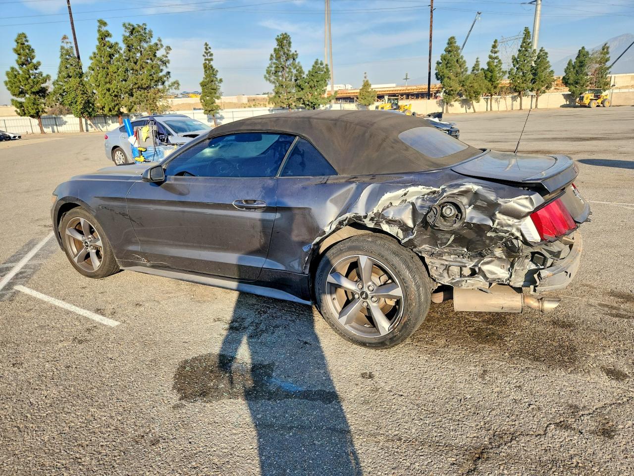 2015 FORD MUSTANG photo 3