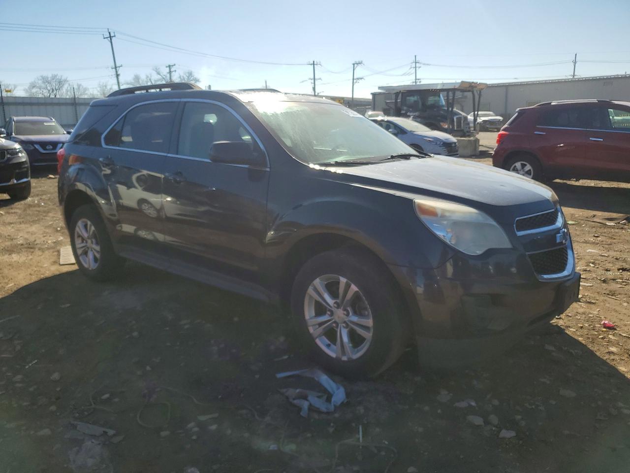 2014 CHEVROLET EQUINOX LT photo 4