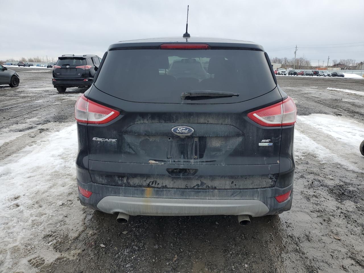 2016 FORD ESCAPE SE photo 6