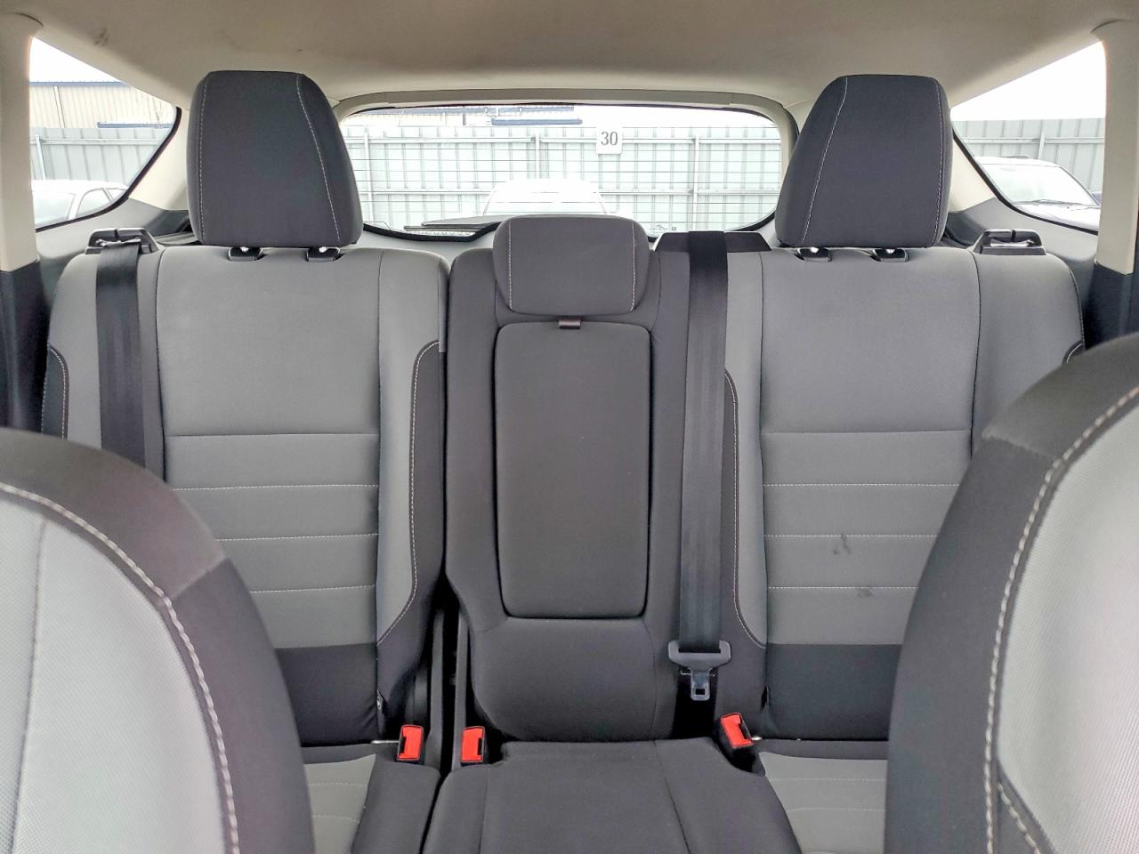 2016 FORD ESCAPE SE photo 10
