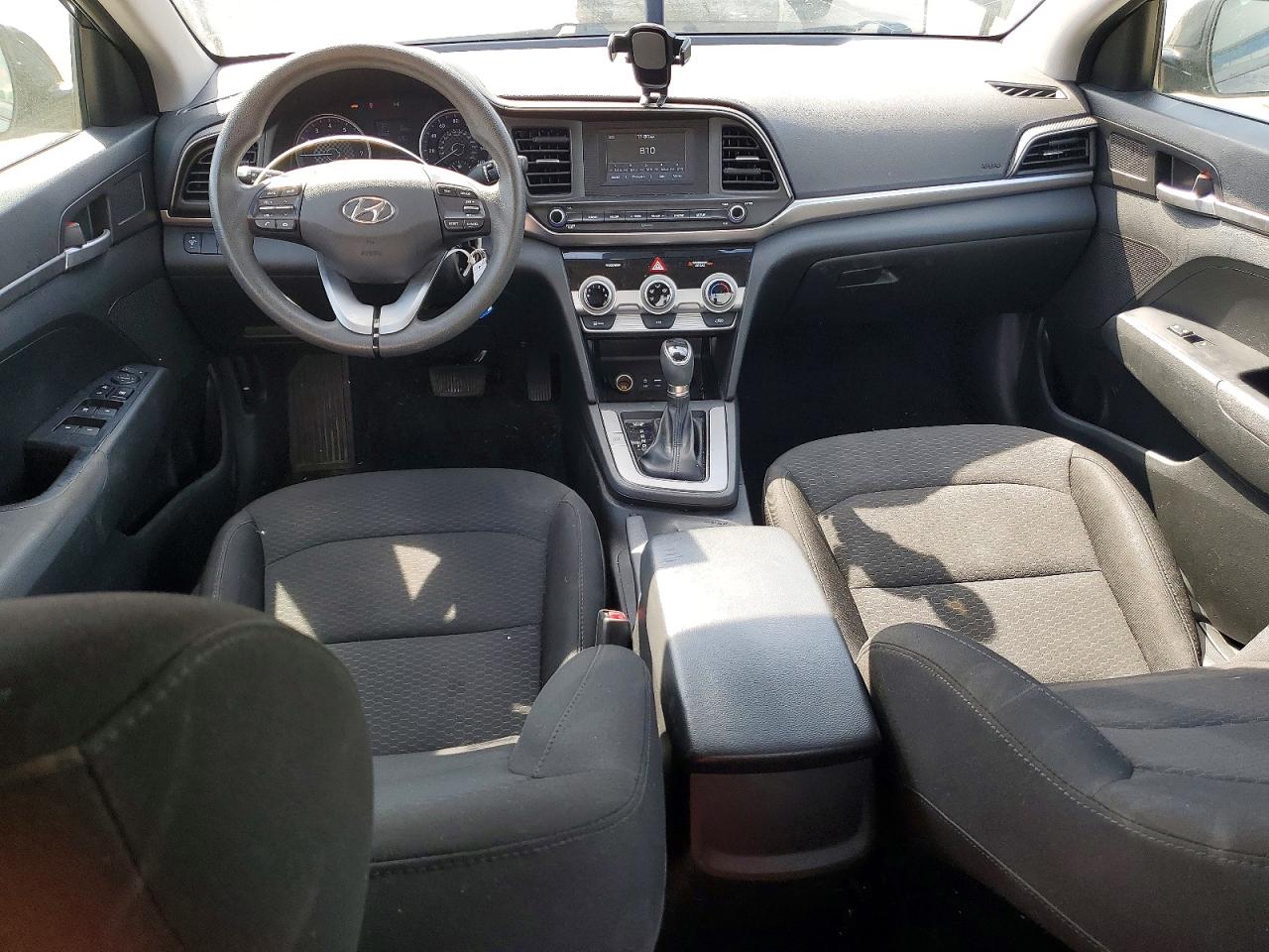2019 HYUNDAI ELANTRA SE photo 15