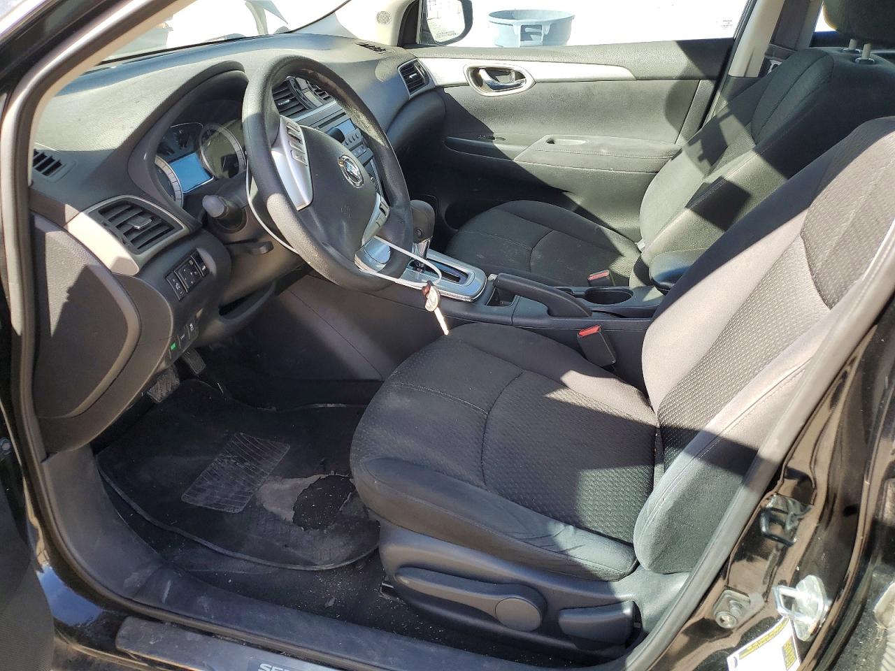 2013 NISSAN SENTRA S photo 19