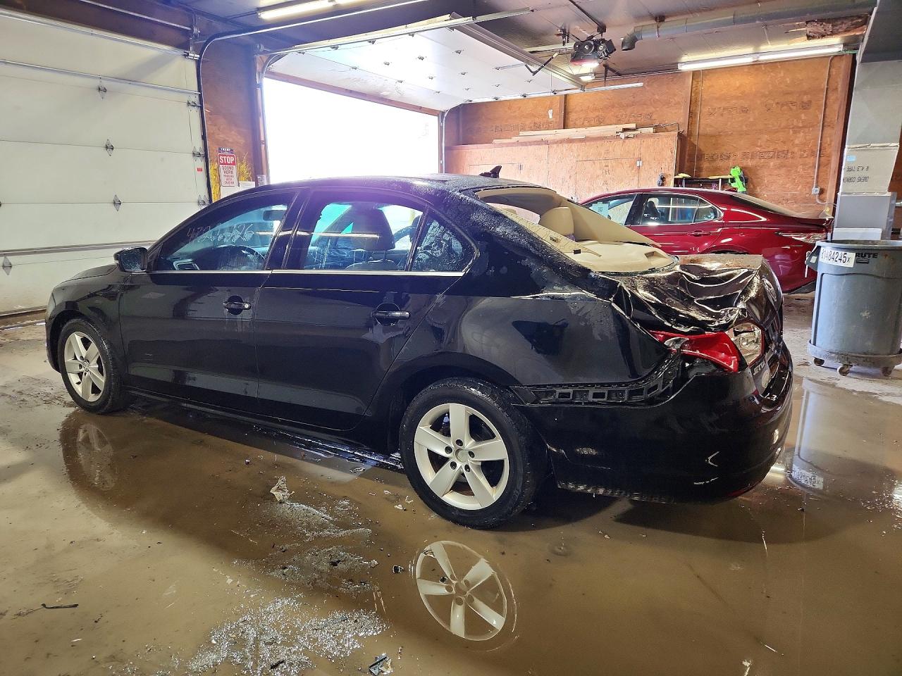 2013 VOLKSWAGEN JETTA TDI photo 4