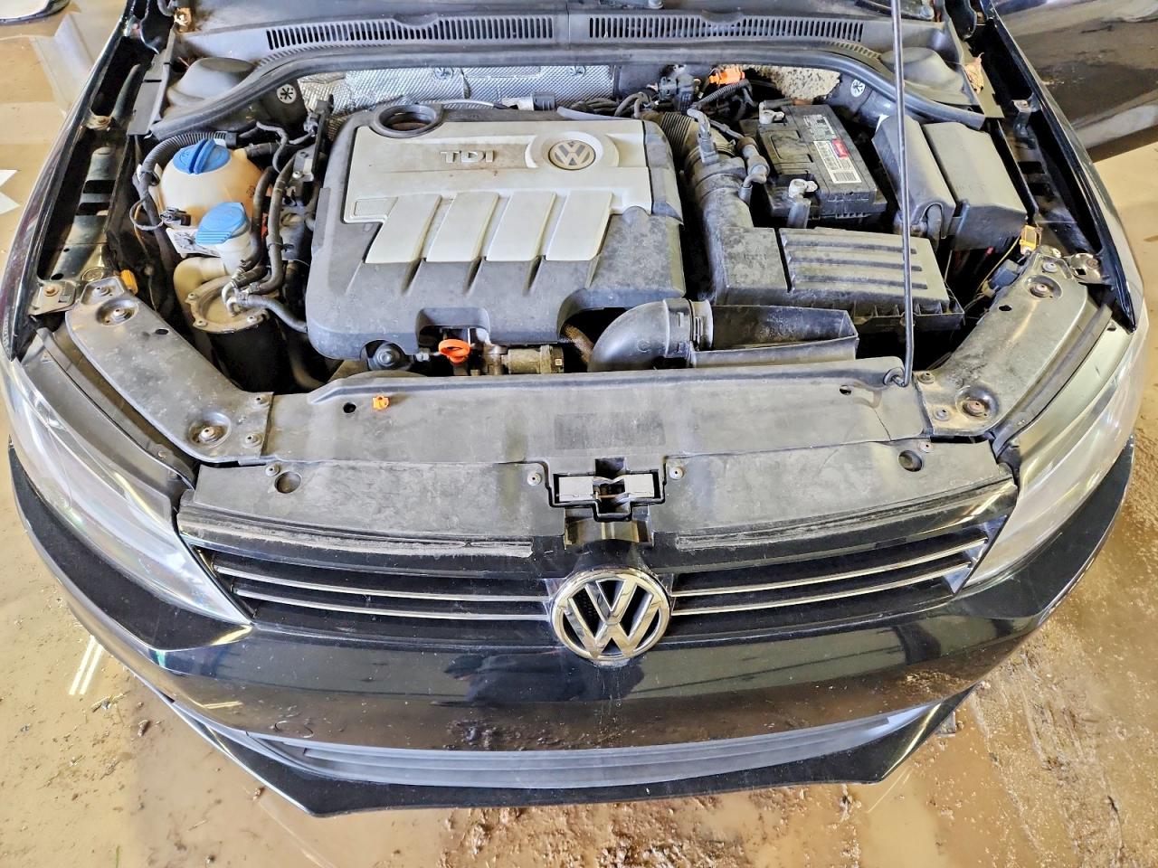 2013 VOLKSWAGEN JETTA TDI photo 21