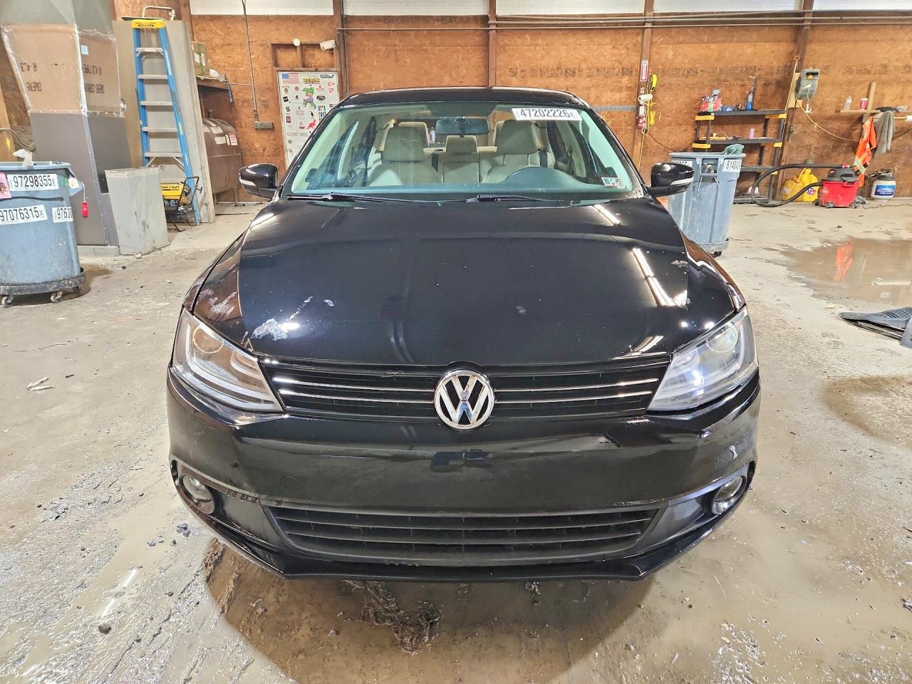 2013 VOLKSWAGEN JETTA TDI photo 10