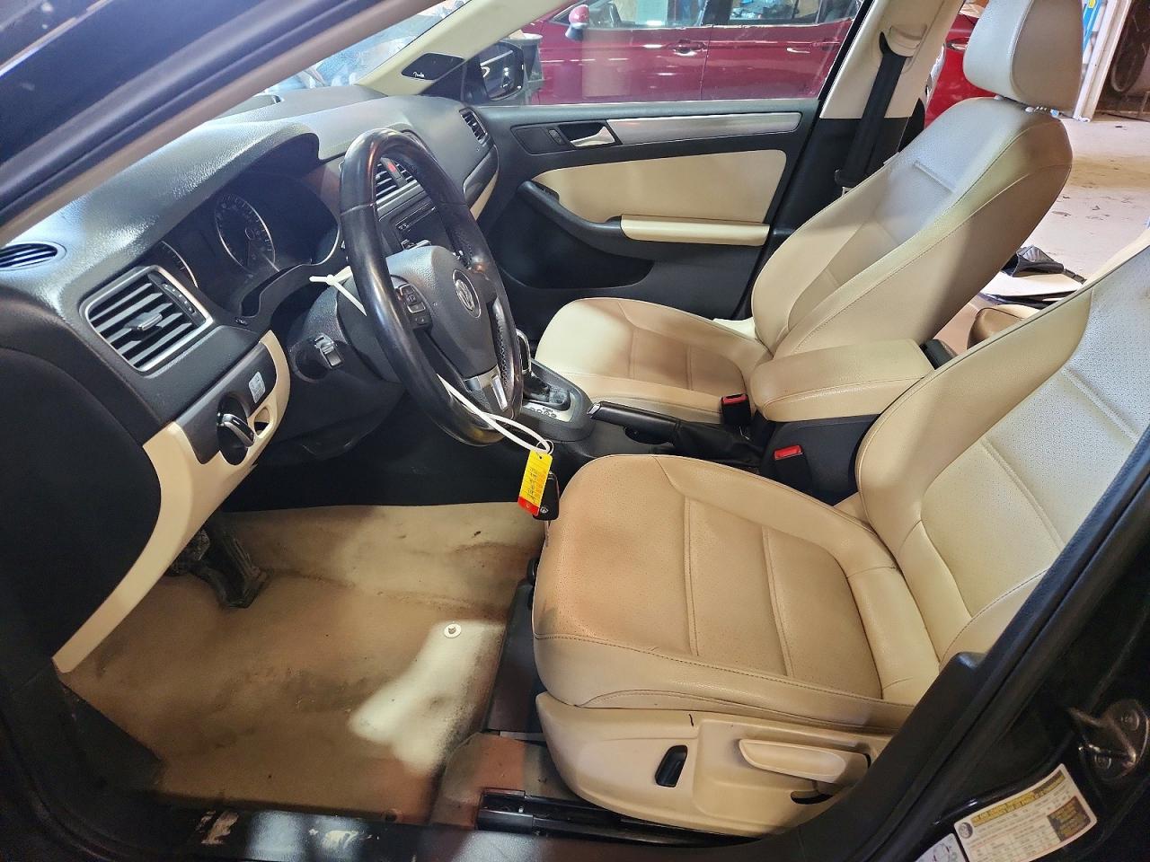 2013 VOLKSWAGEN JETTA TDI photo 13