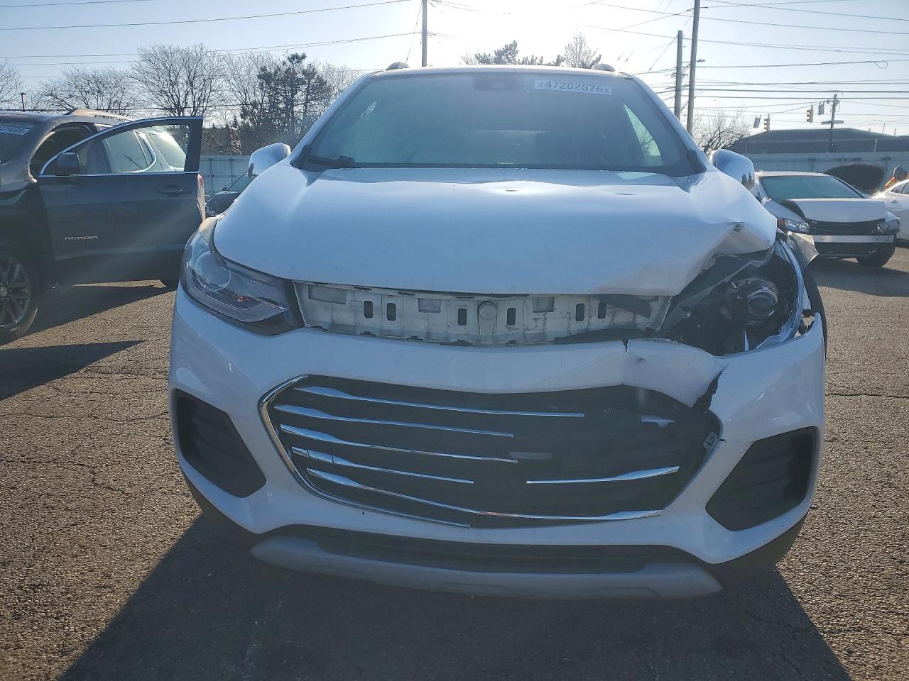 2017 CHEVROLET TRAX 1LT photo 9