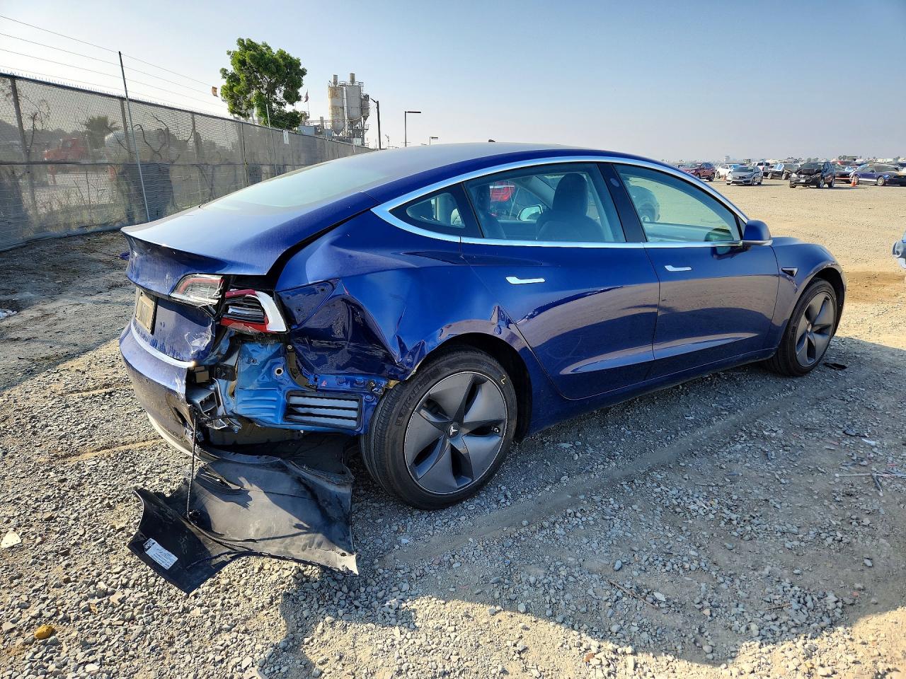 2020 TESLA MODEL 3 photo 3