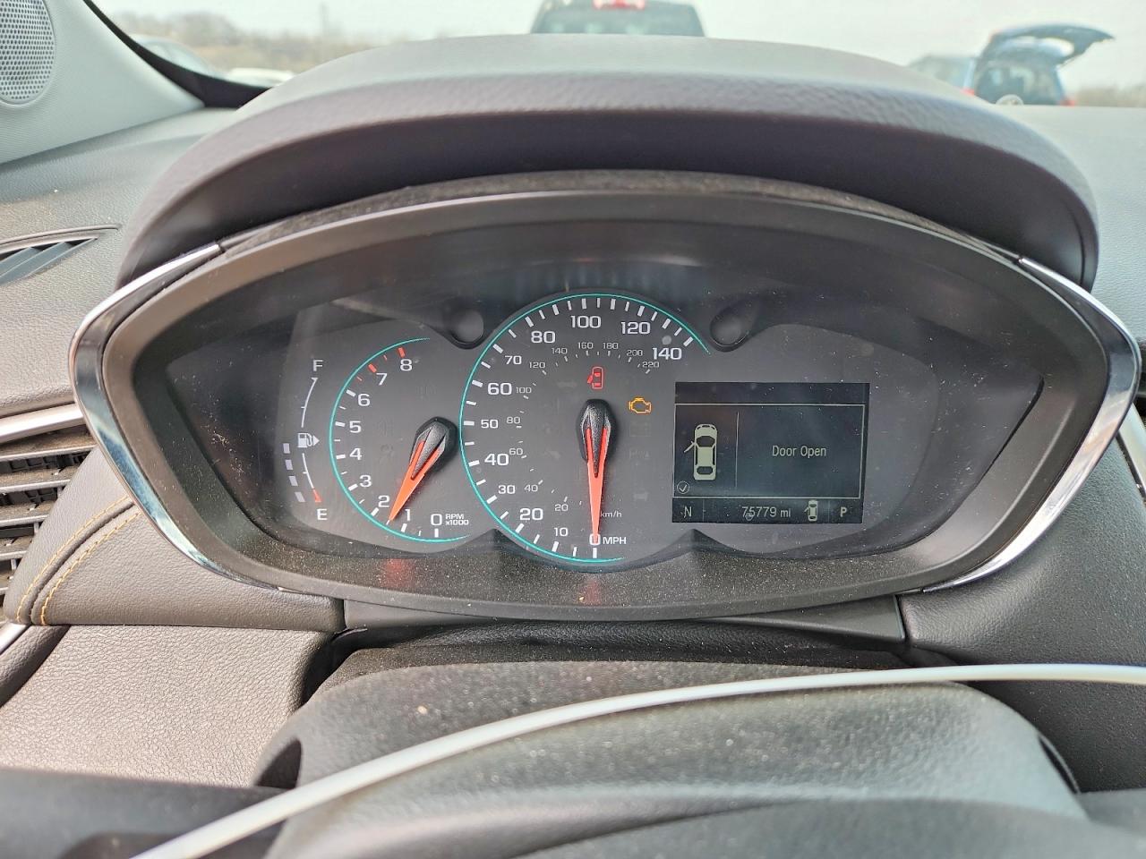 2018 CHEVROLET TRAX LS photo 9