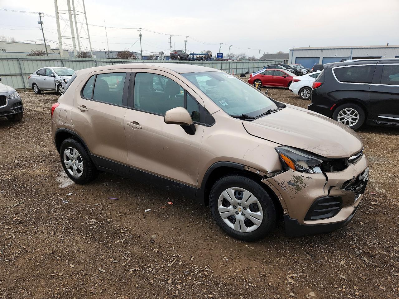 2018 CHEVROLET TRAX LS photo 4