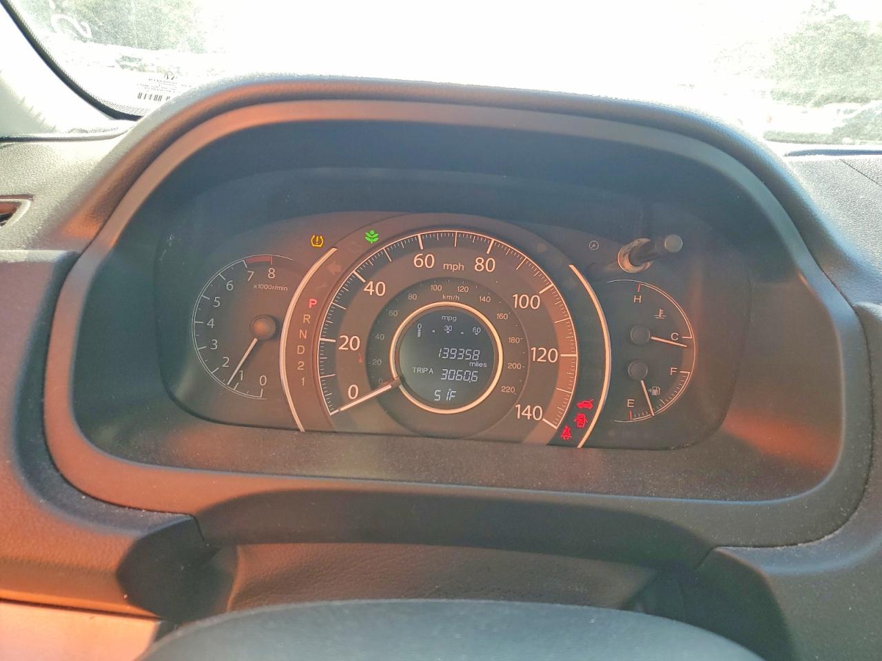 2014 HONDA CR-V LX photo 17
