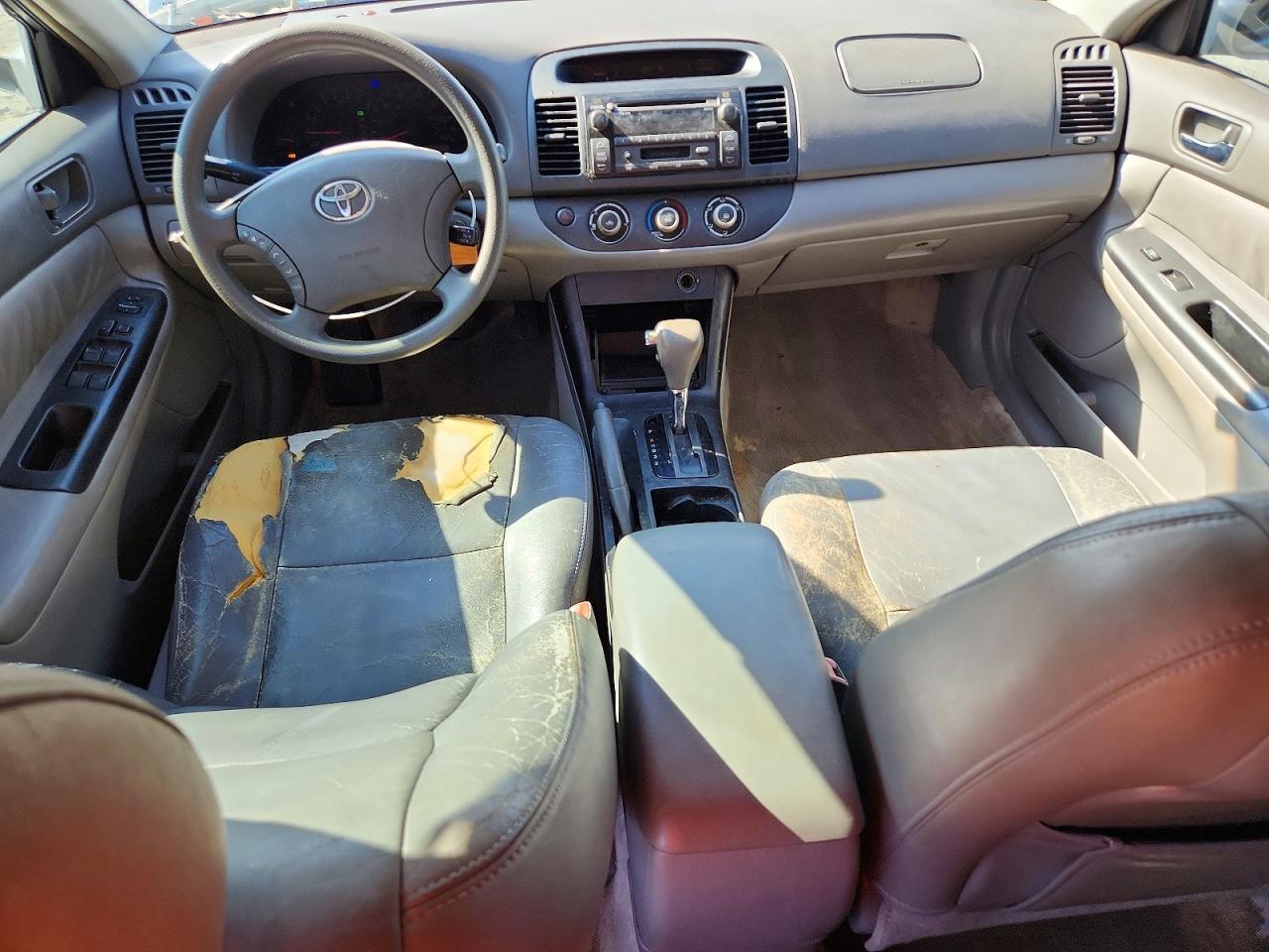 2005 TOYOTA CAMRY LE photo 29