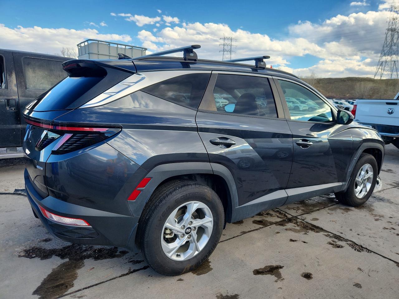 2023 HYUNDAI TUCSON SEL photo 3