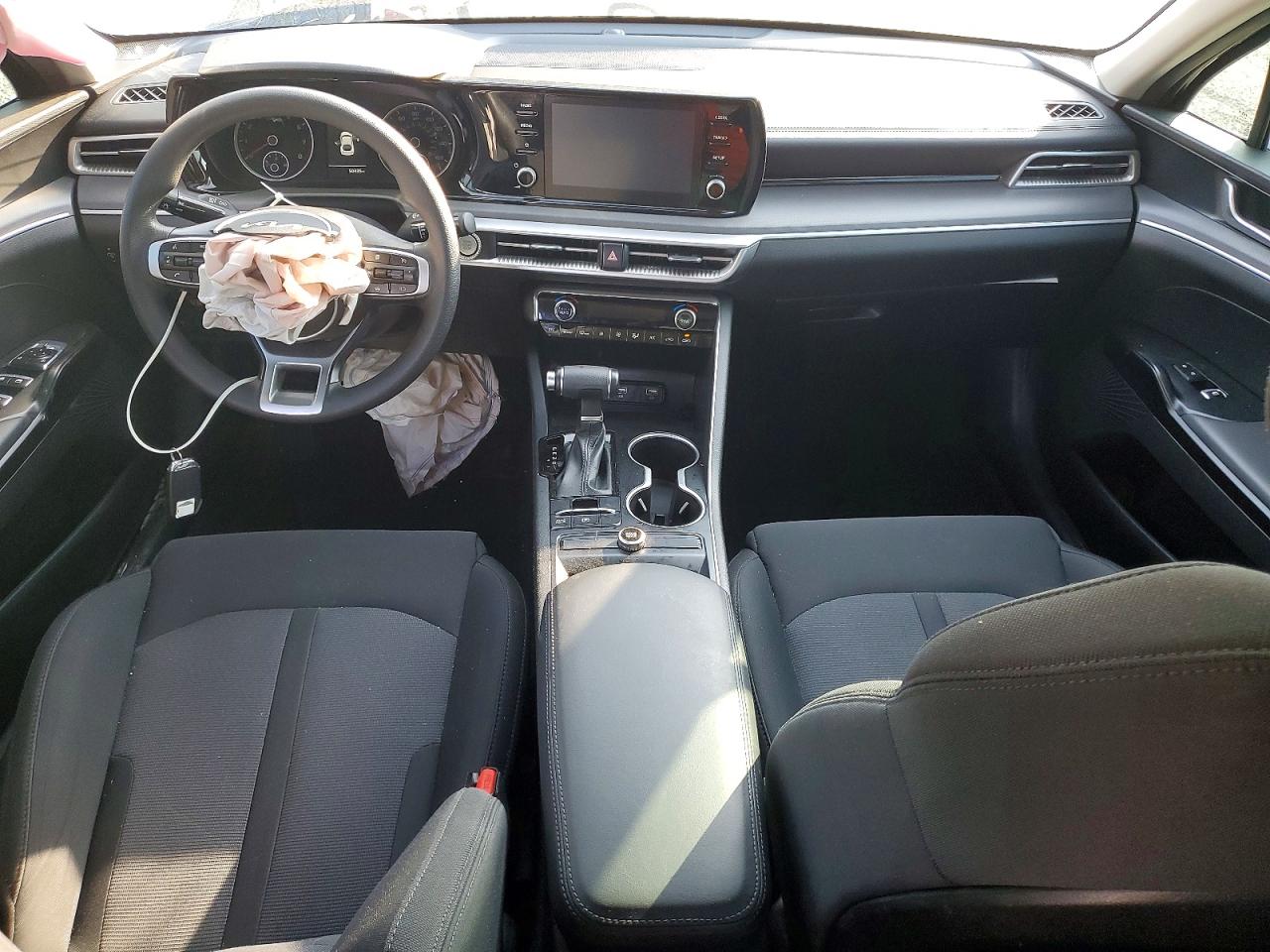 2023 KIA K5 LXS photo 15