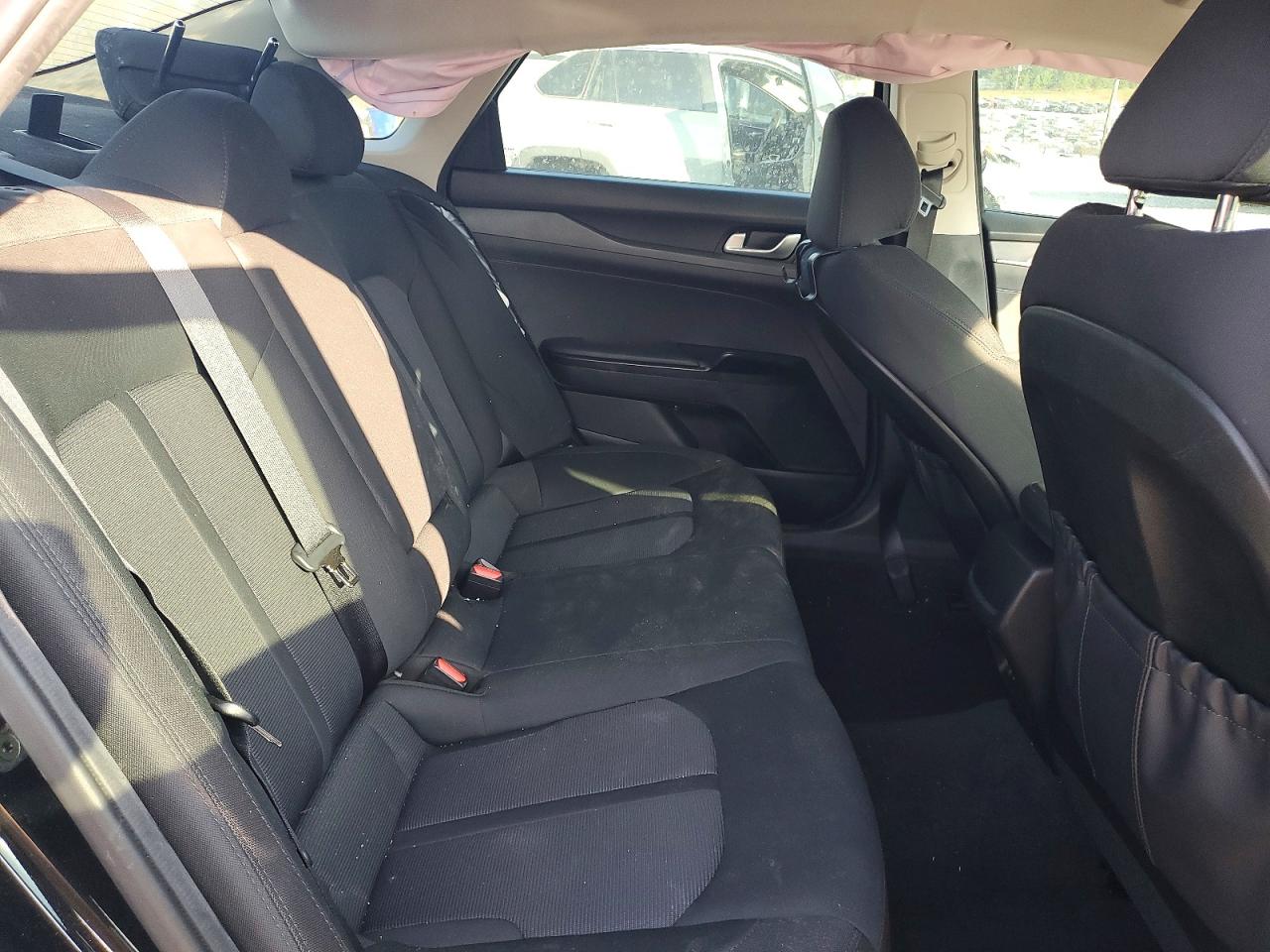 2023 KIA K5 LXS photo 19