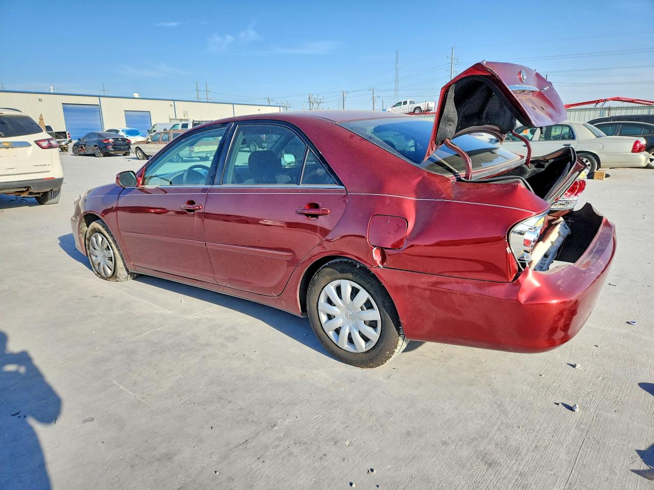 2005 TOYOTA CAMRY photo 4