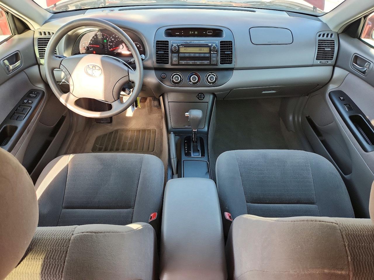 2005 TOYOTA CAMRY photo 22