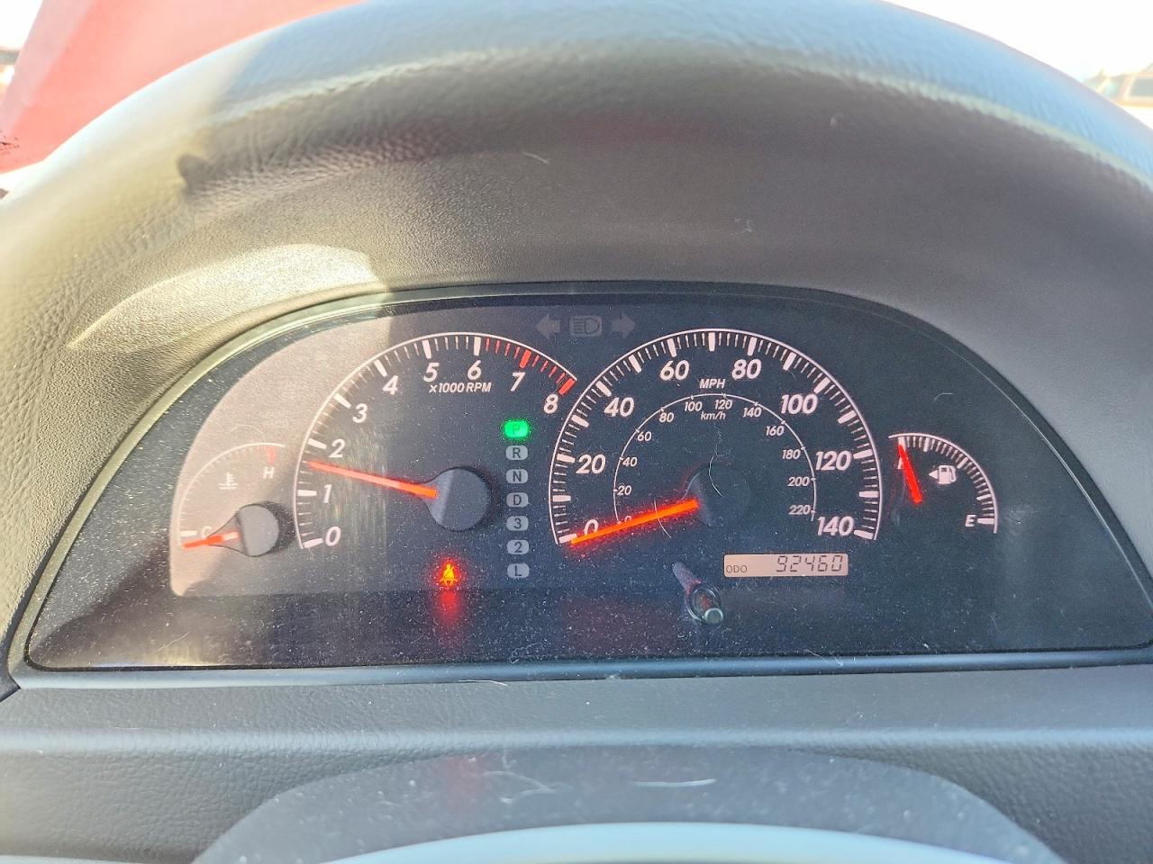 2005 TOYOTA CAMRY photo 25
