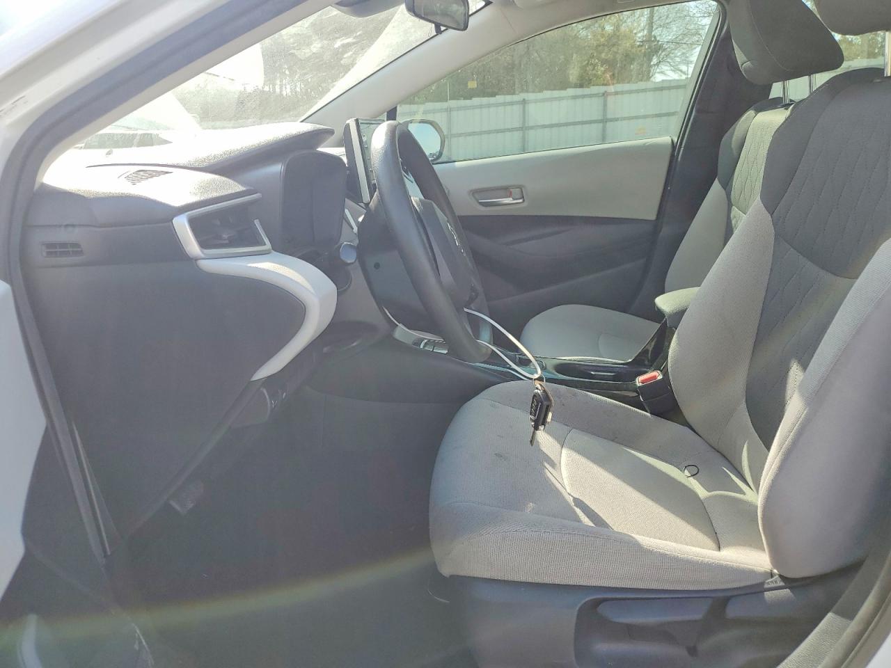 2020 TOYOTA COROLLA LE photo 7