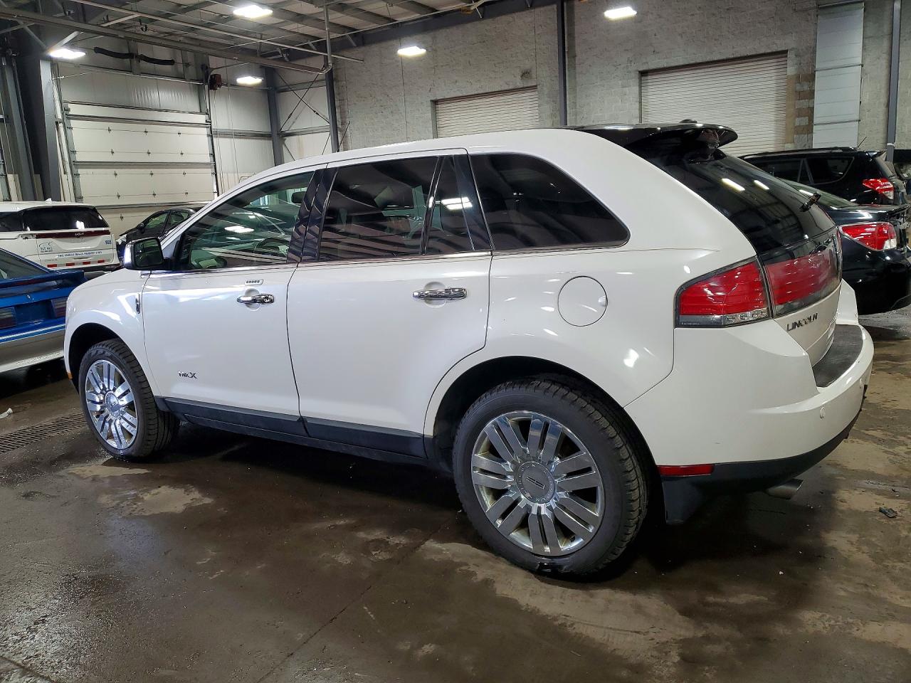 2010 LINCOLN MKX photo 4