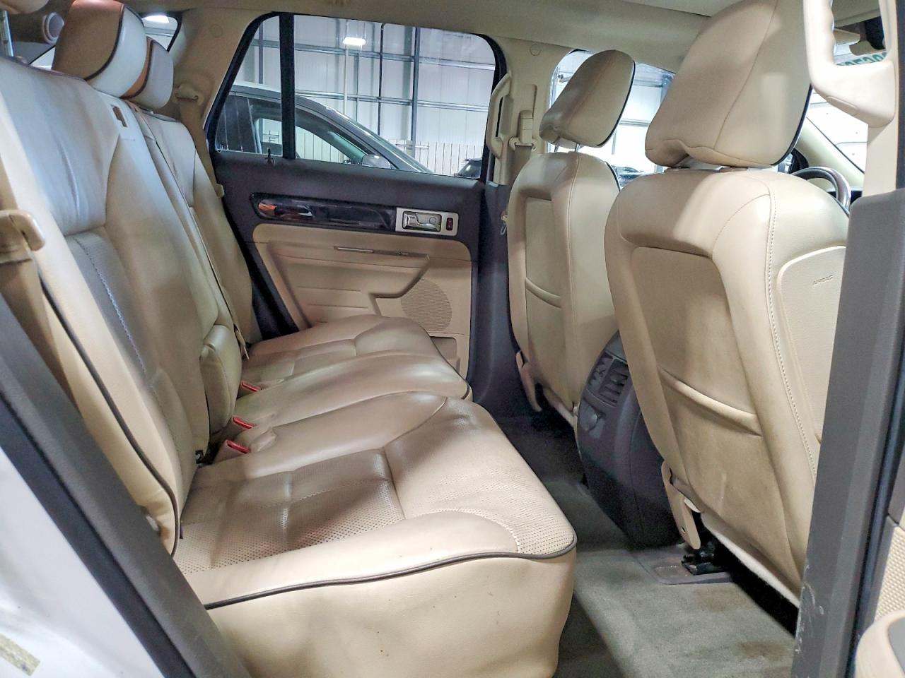 2010 LINCOLN MKX photo 31
