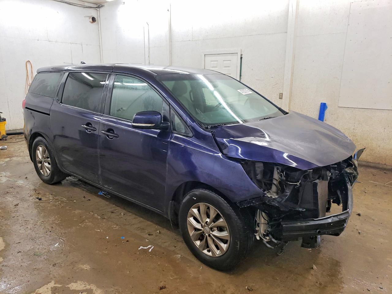 2019 KIA SEDONA LX photo 4