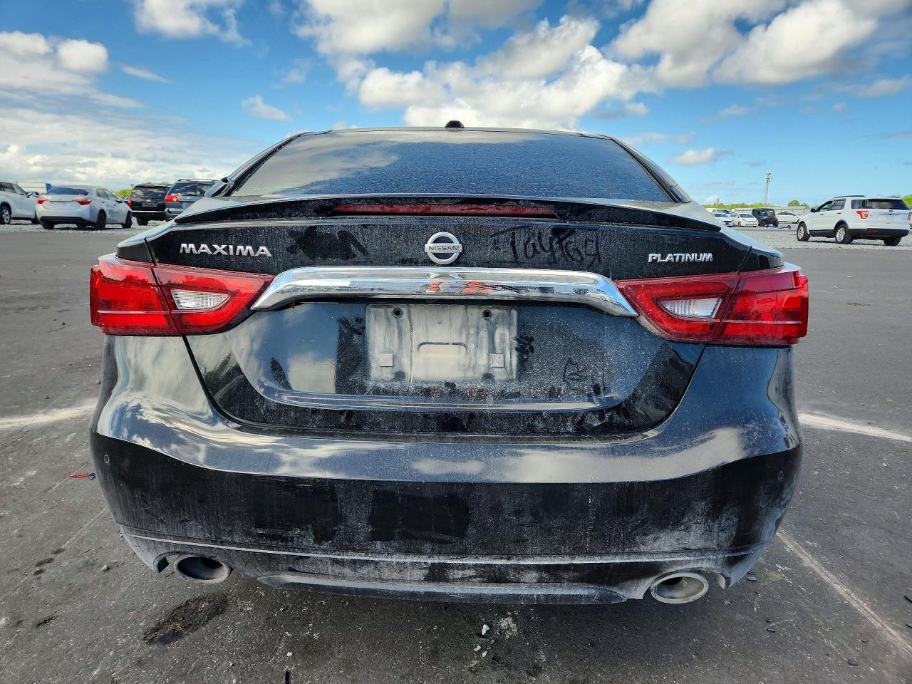 2017 NISSAN MAXIMA PLATINUM photo 11