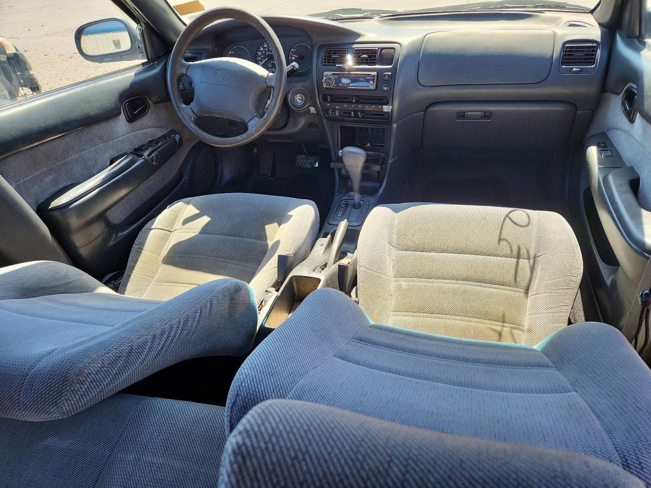 1996 TOYOTA COROLLA DX photo 15